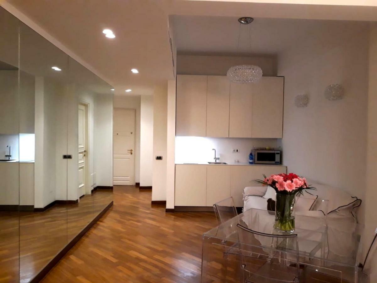 Ad Home Centro Genoa Exterior photo
